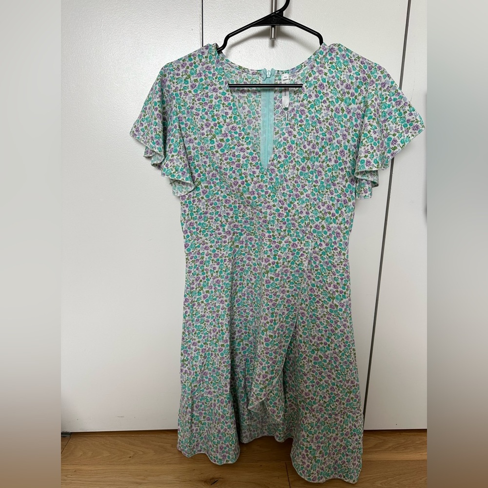 NWT Moonsea Sleeveless Mini Dress